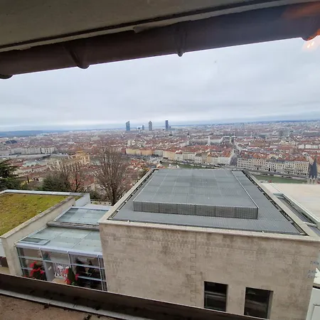 Suite Lodge Lägenhet Lyon