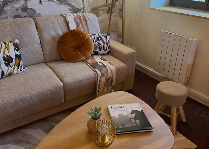 Suite Lodge Апартаменты *